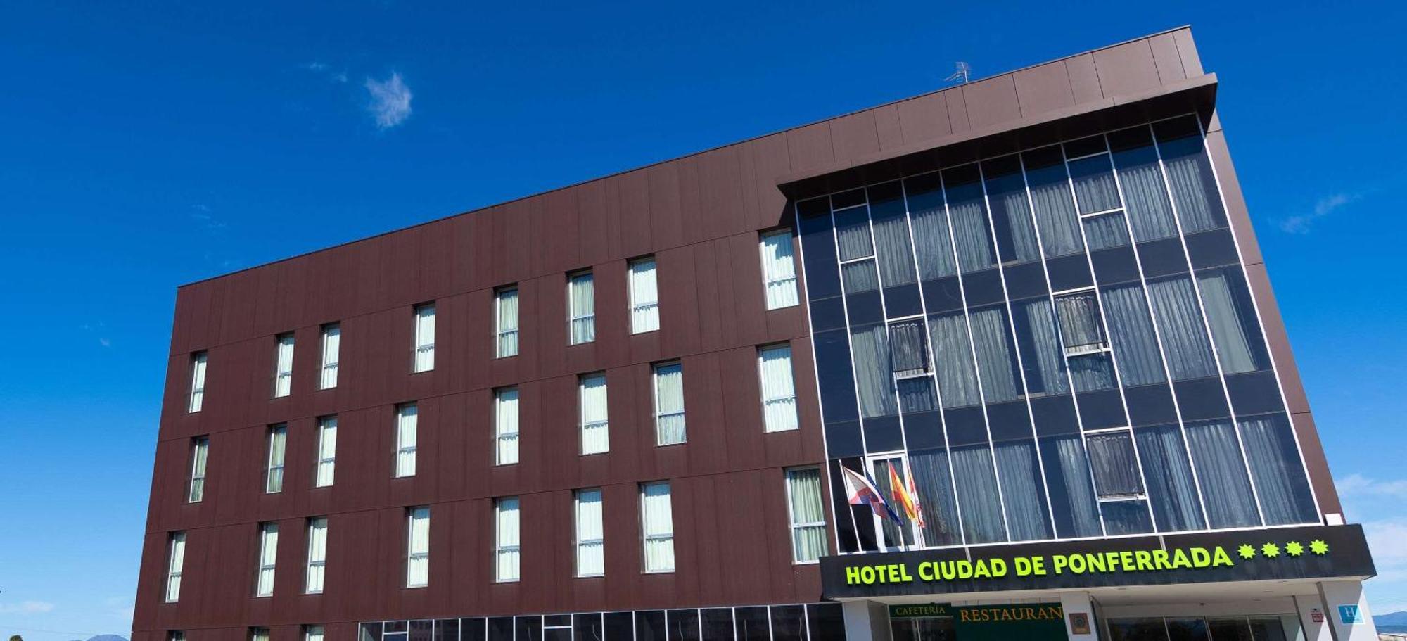 Hotel Ciudad De Ponferrada, Ascend Hotel Collection Exteriér fotografie