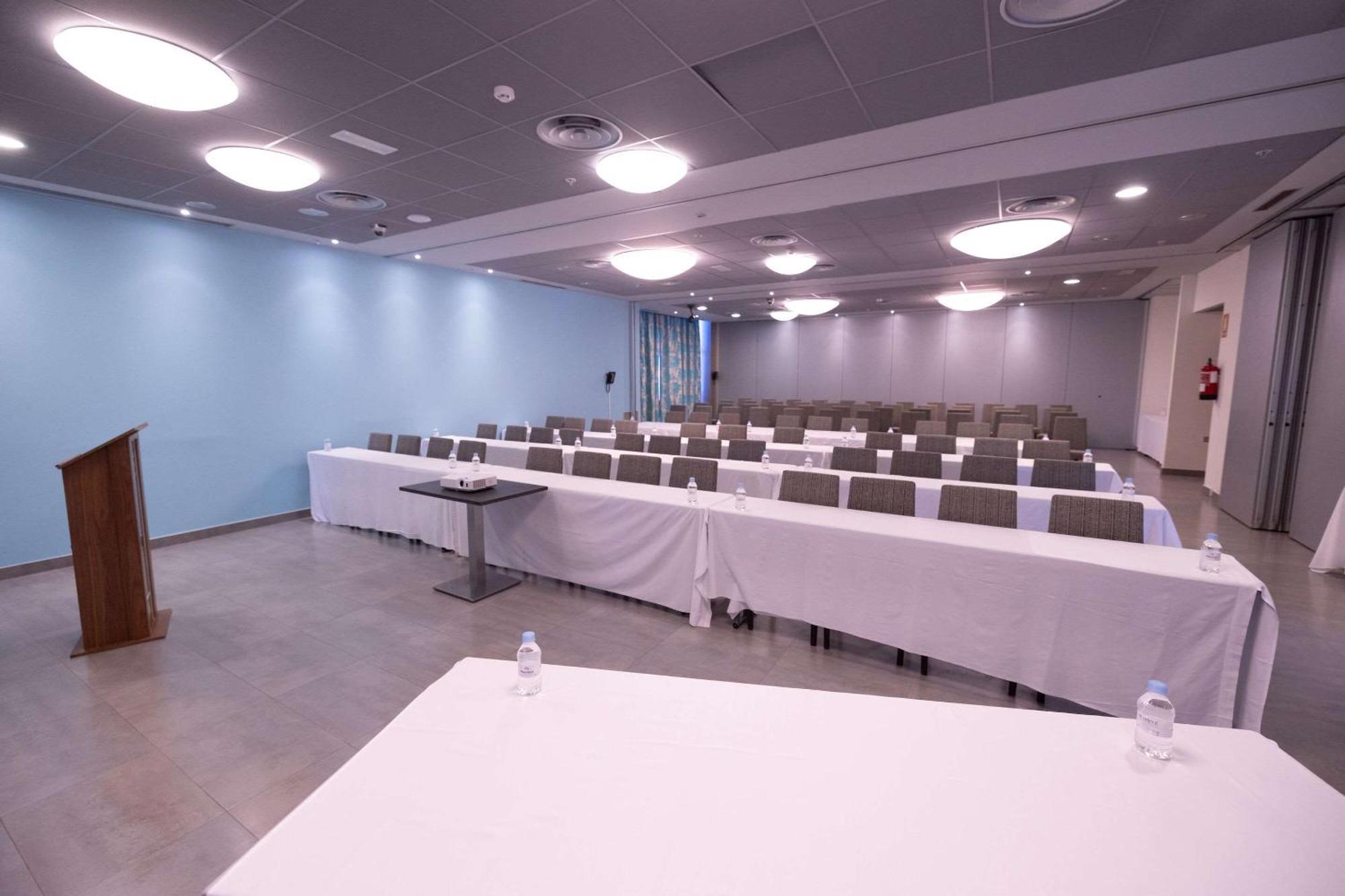 Hotel Ciudad De Ponferrada, Ascend Hotel Collection Exteriér fotografie